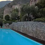 - Di Castelbianco Apartment Colletta
