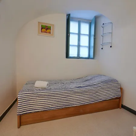 - Di Castelbianco Apartman *