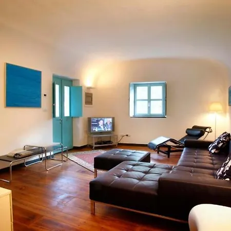 - Di Castelbianco Colletta