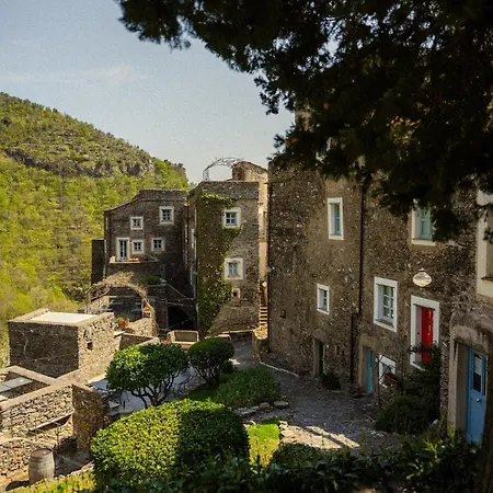 - Di Castelbianco Διαμέρισμα *